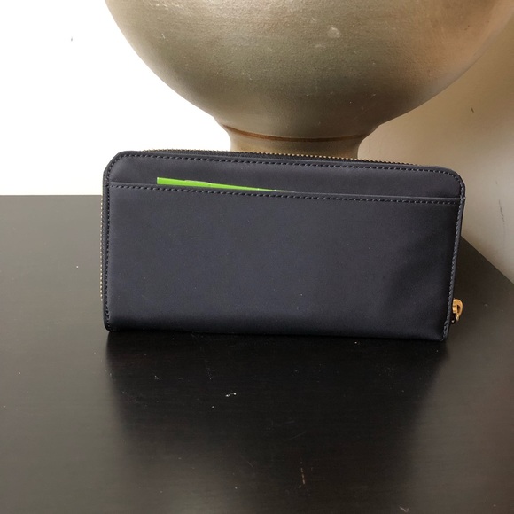 SOLD Kate Spade Embellished Velvet Flower Wallet - Picture 2 of 6